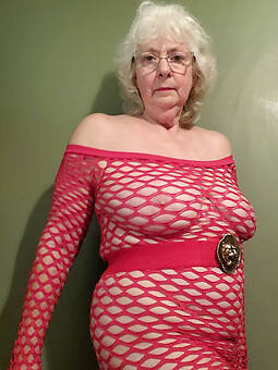 nude and grandma cougars