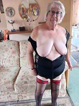 French horny gilf stripping