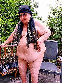mature granny bbw amateur nude