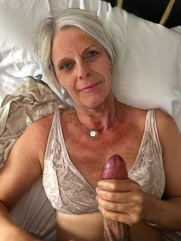 Hotties Grandma Handjobs Old Pussy Net